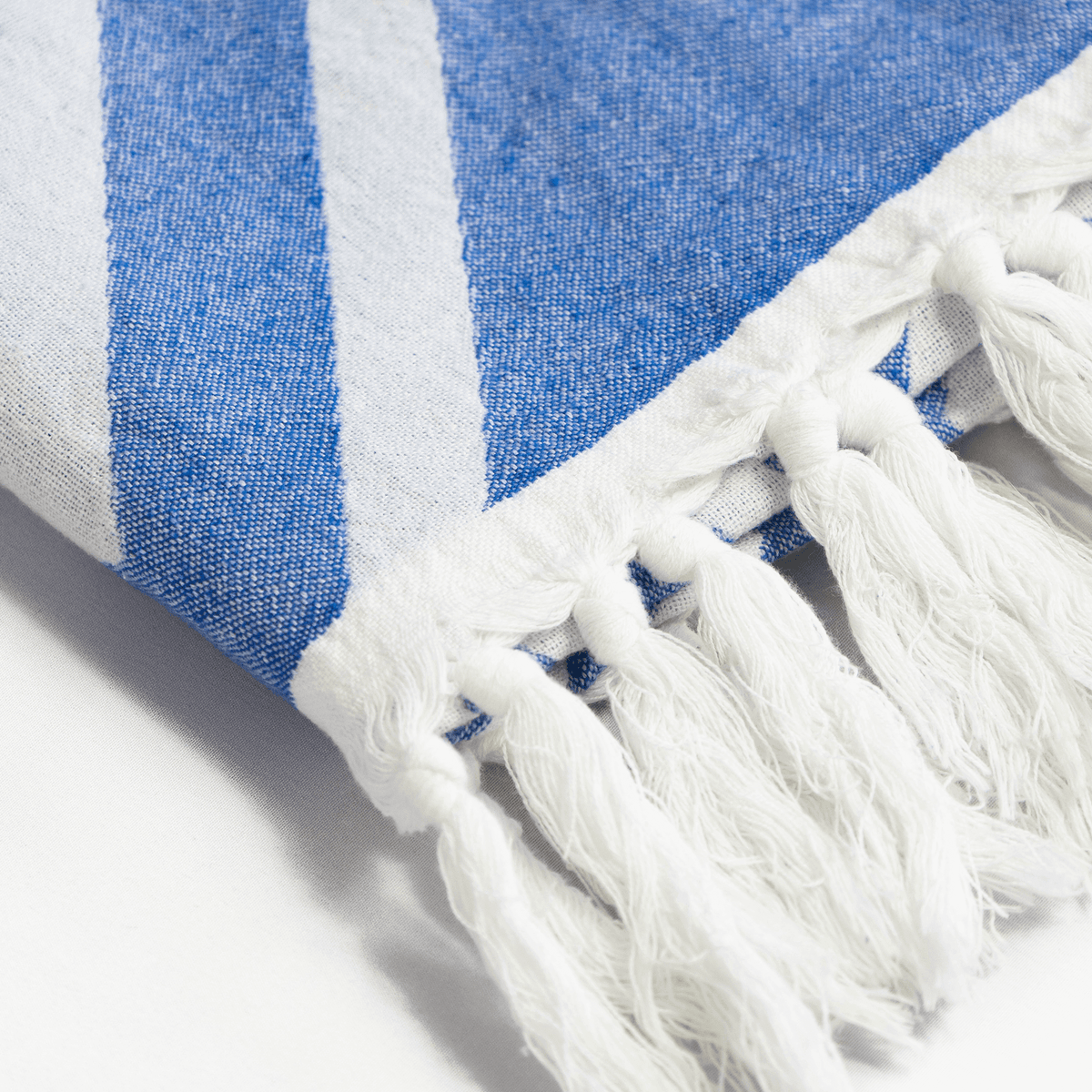 Turkish Hand Towel in Geometric Blue & White-1